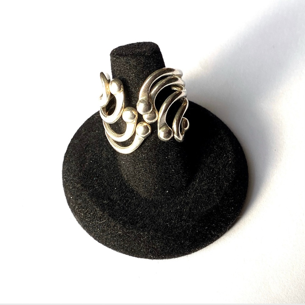 Sterling Silver Open Scrolling Wave Ring Size 8